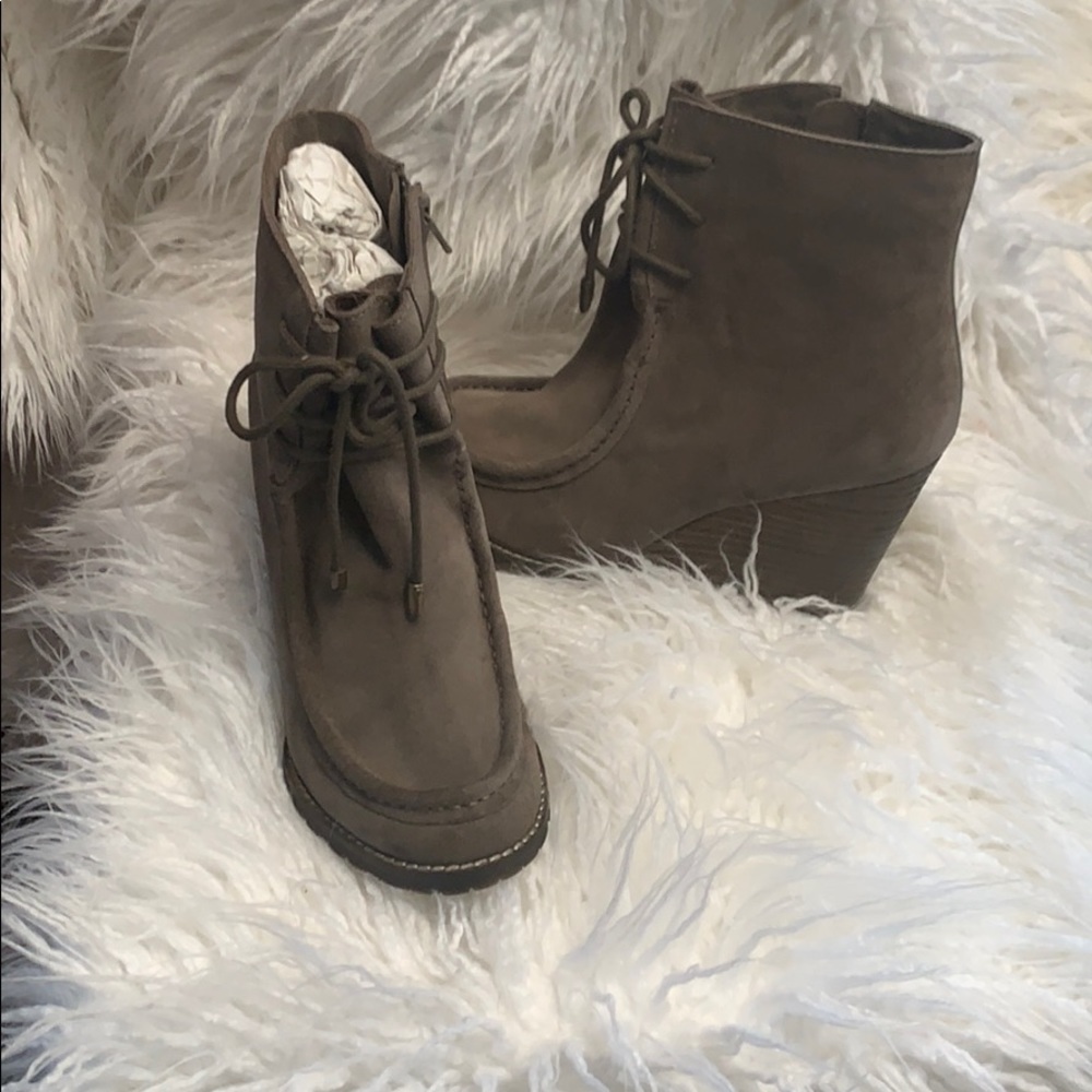 Diba True wedge boot